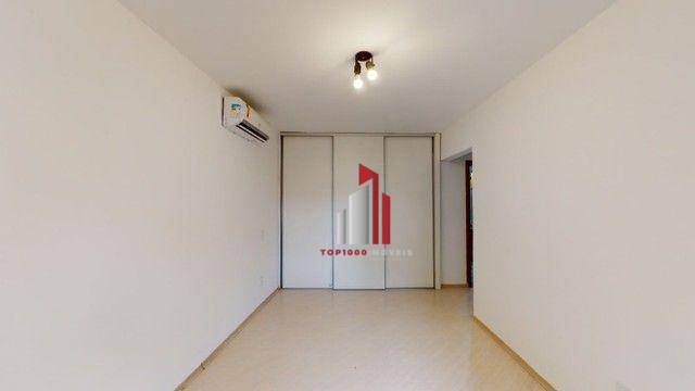 Apartamento à venda com 3 quartos, 136m² - Foto 4