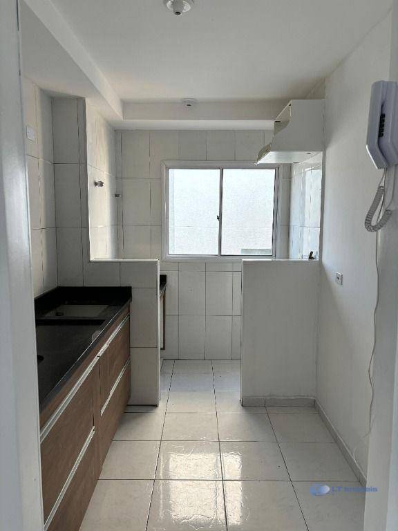 Apartamento para alugar com 2 quartos, 54m² - Foto 5