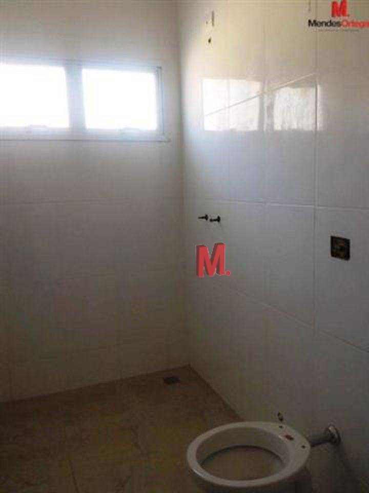 Casa à venda com 3 quartos, 150m² - Foto 17