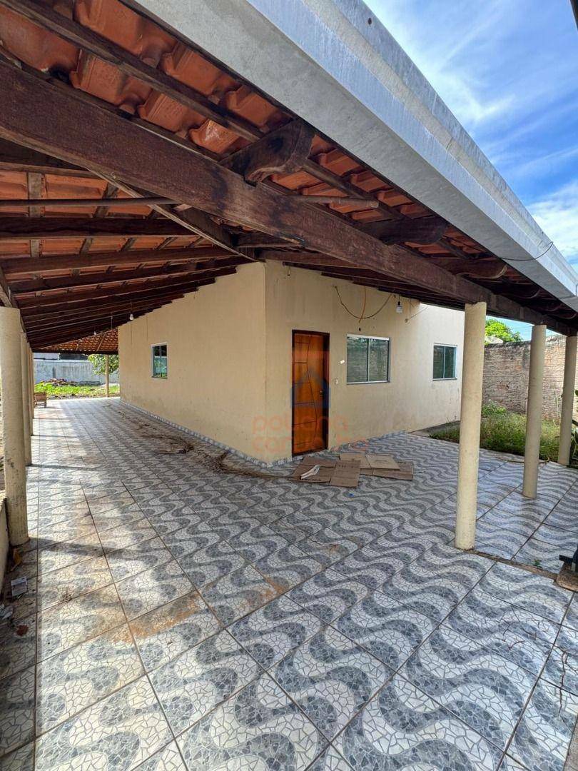 Casa, 2 quartos, 180 m² - Foto 1