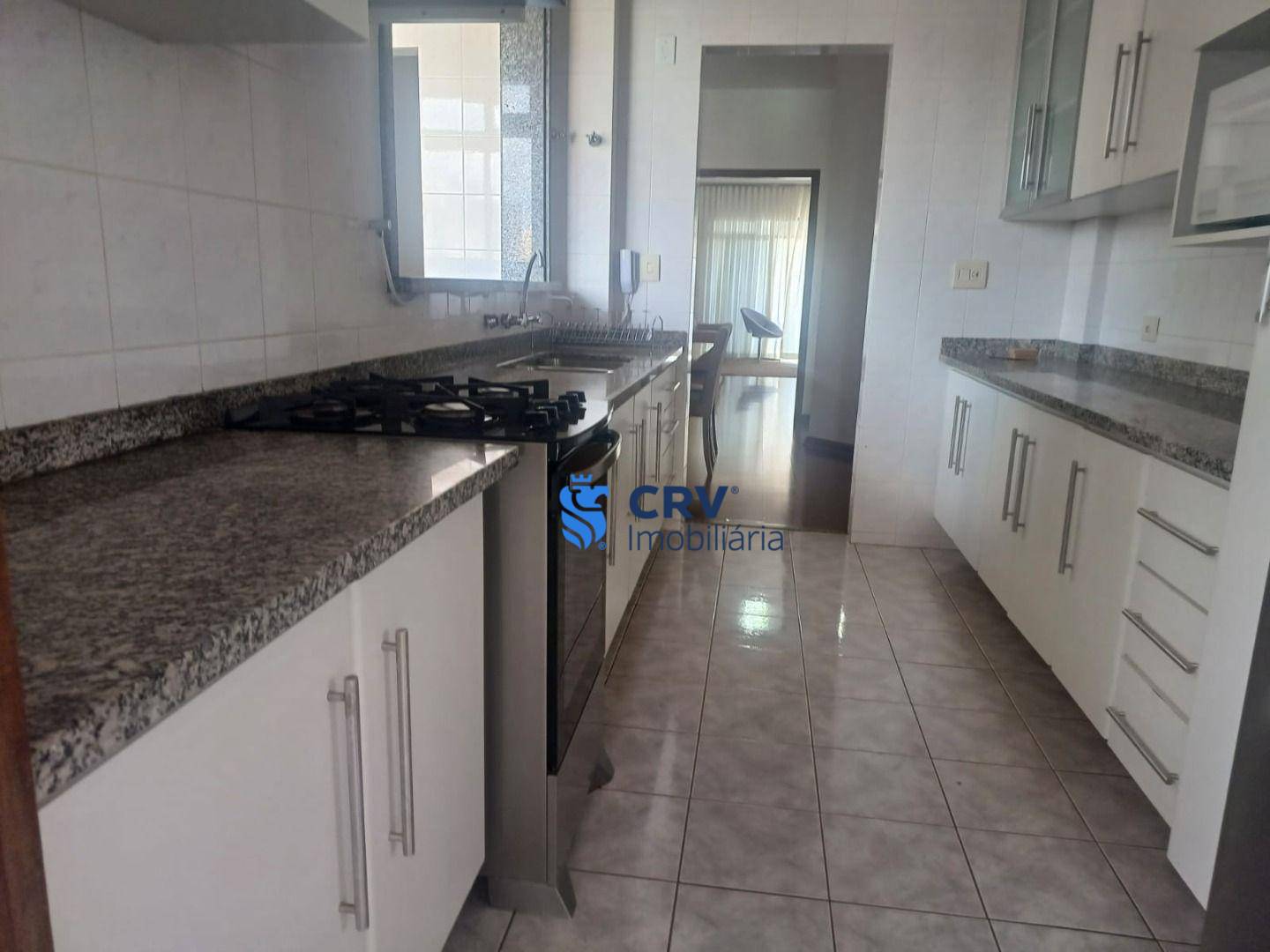 Apartamento à venda e aluguel com 3 quartos, 140m² - Foto 9