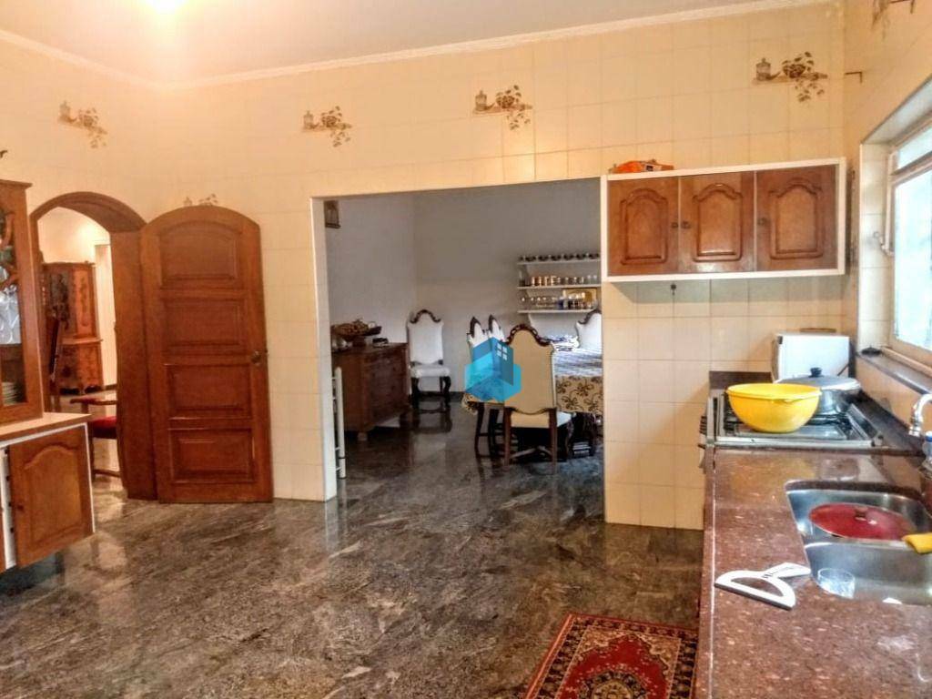 Casa à venda e aluguel com 4 quartos, 480m² - Foto 22