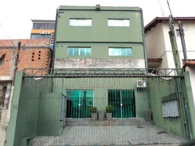 Prédio Inteiro para alugar, 600m² - Foto 1