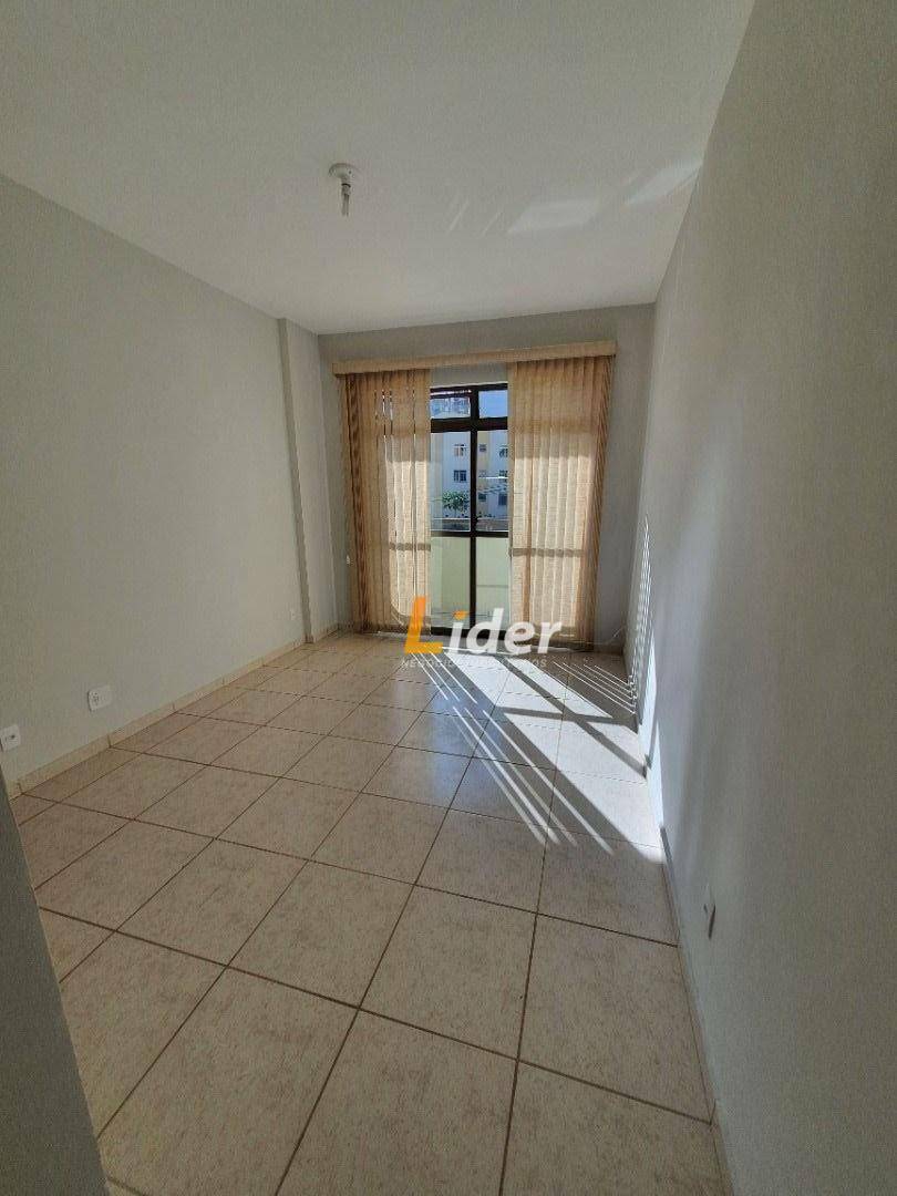 Apartamento à venda e aluguel com 2 quartos, 95m² - Foto 2