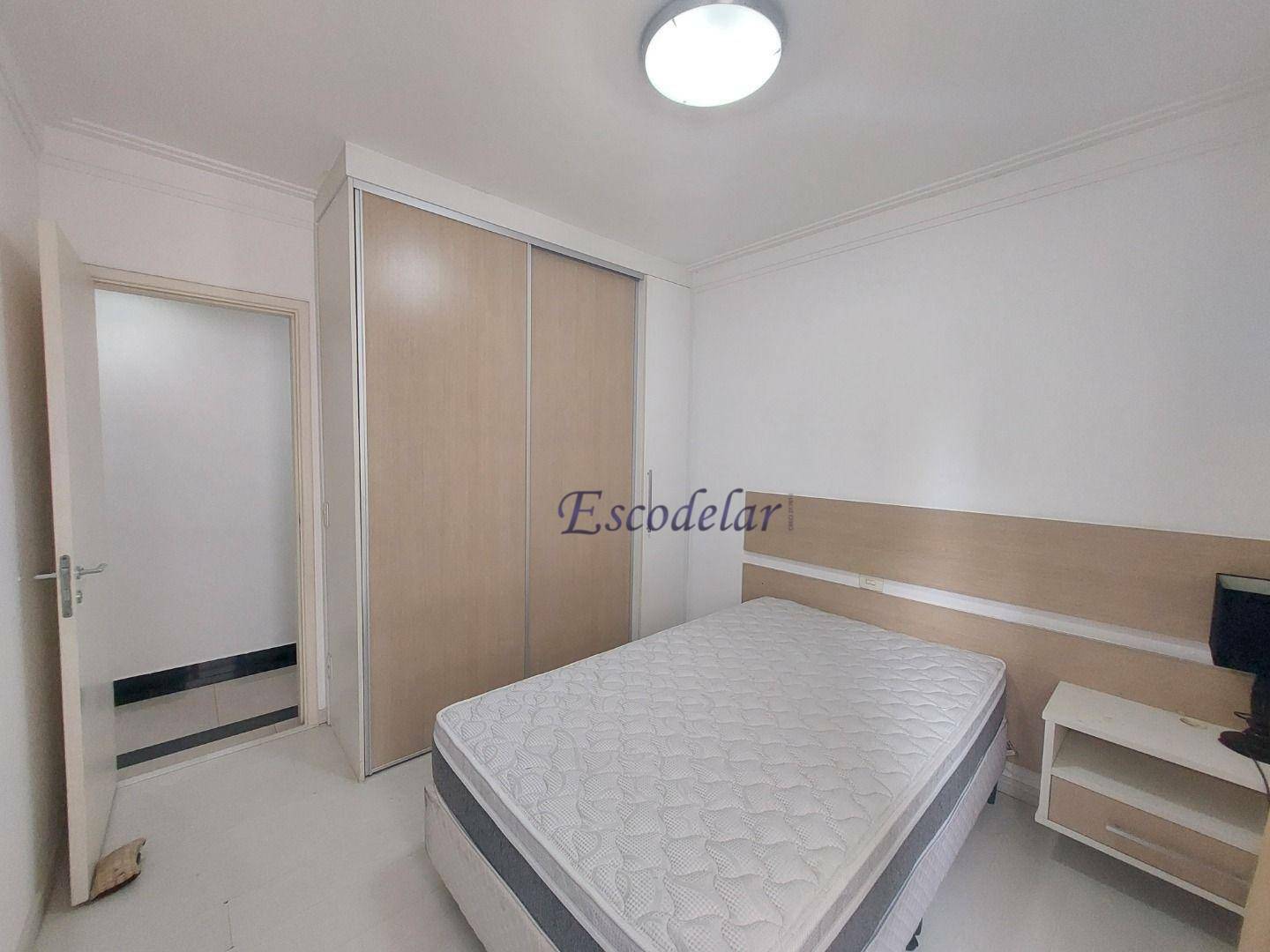 Apartamento para alugar com 3 quartos, 165m² - Foto 22