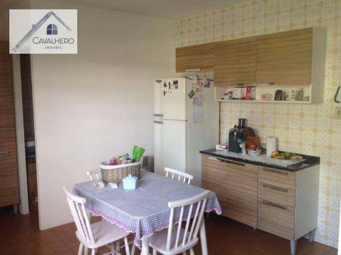 Apartamento à venda com 2 quartos, 137m² - Foto 8