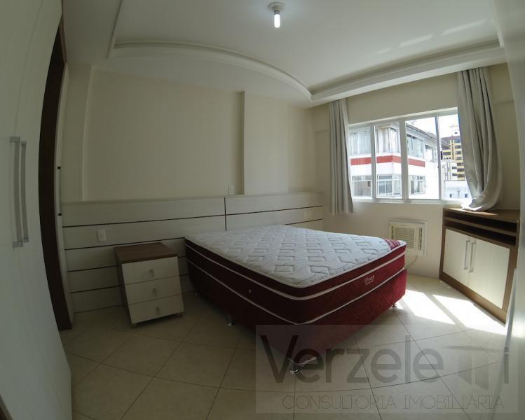 Apartamento à venda com 3 quartos, 127m² - Foto 23