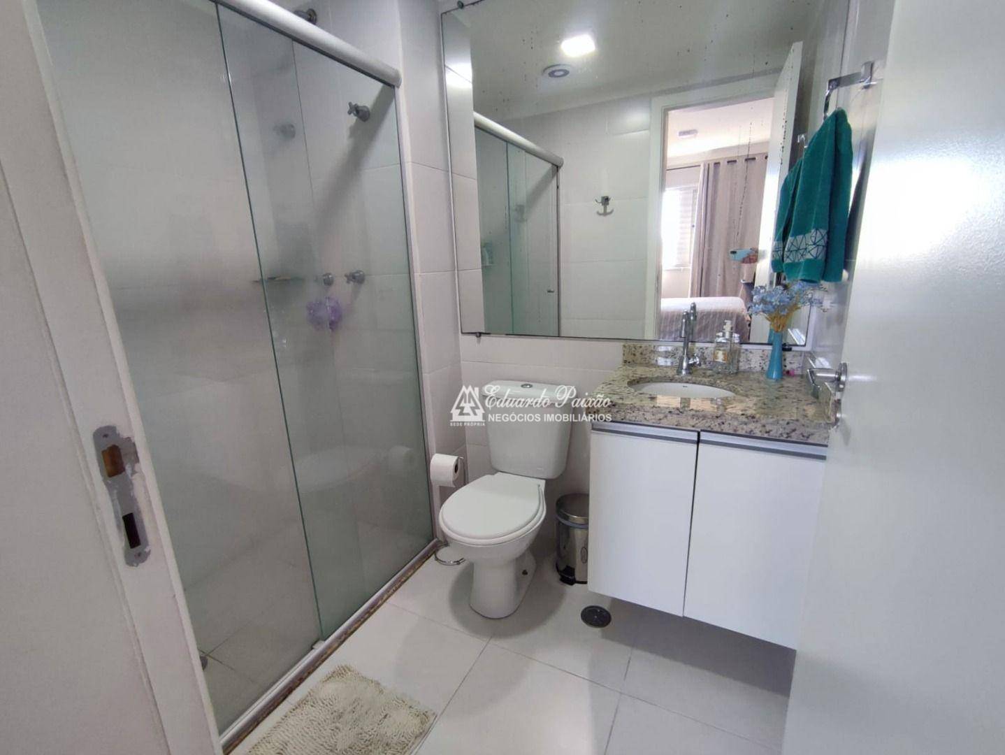 Apartamento à venda com 2 quartos, 64m² - Foto 14