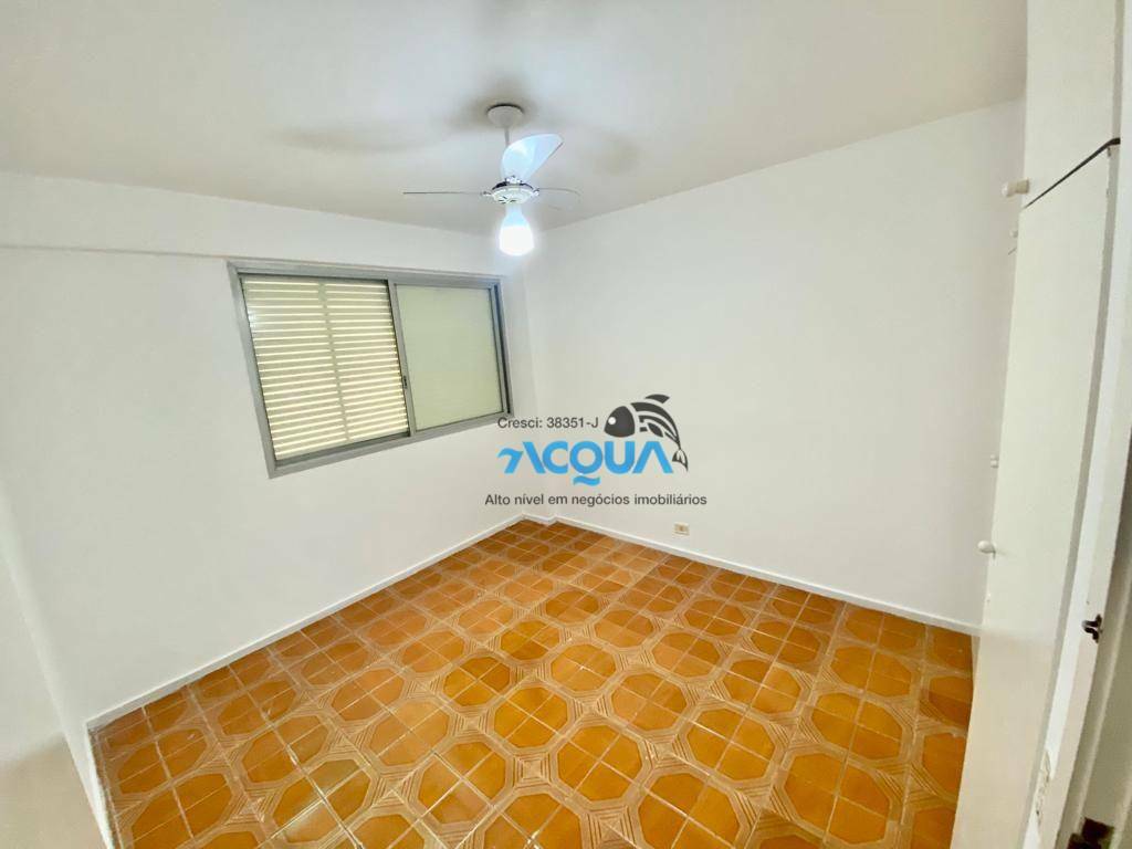 Apartamento à venda com 3 quartos, 110m² - Foto 4