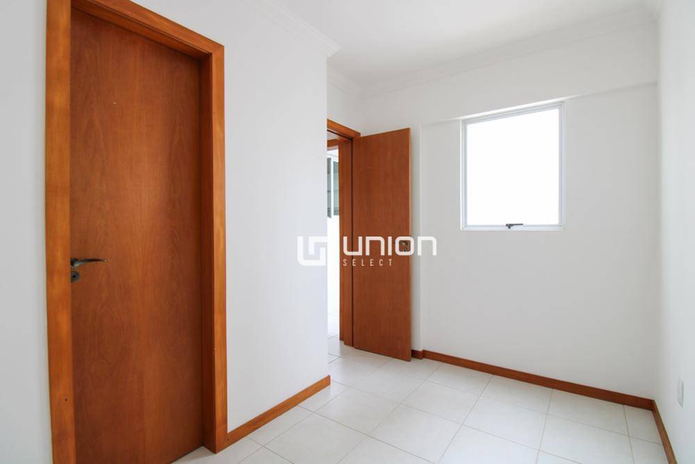 Apartamento à venda com 4 quartos, 121m² - Foto 17