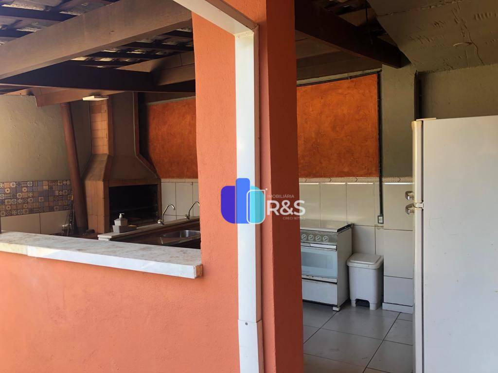 Chácara à venda com 3 quartos, 350m² - Foto 4