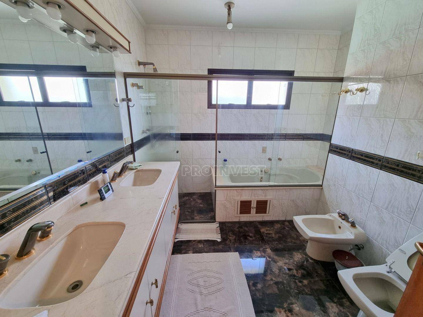 Casa de Condomínio à venda com 4 quartos, 477m² - Foto 26