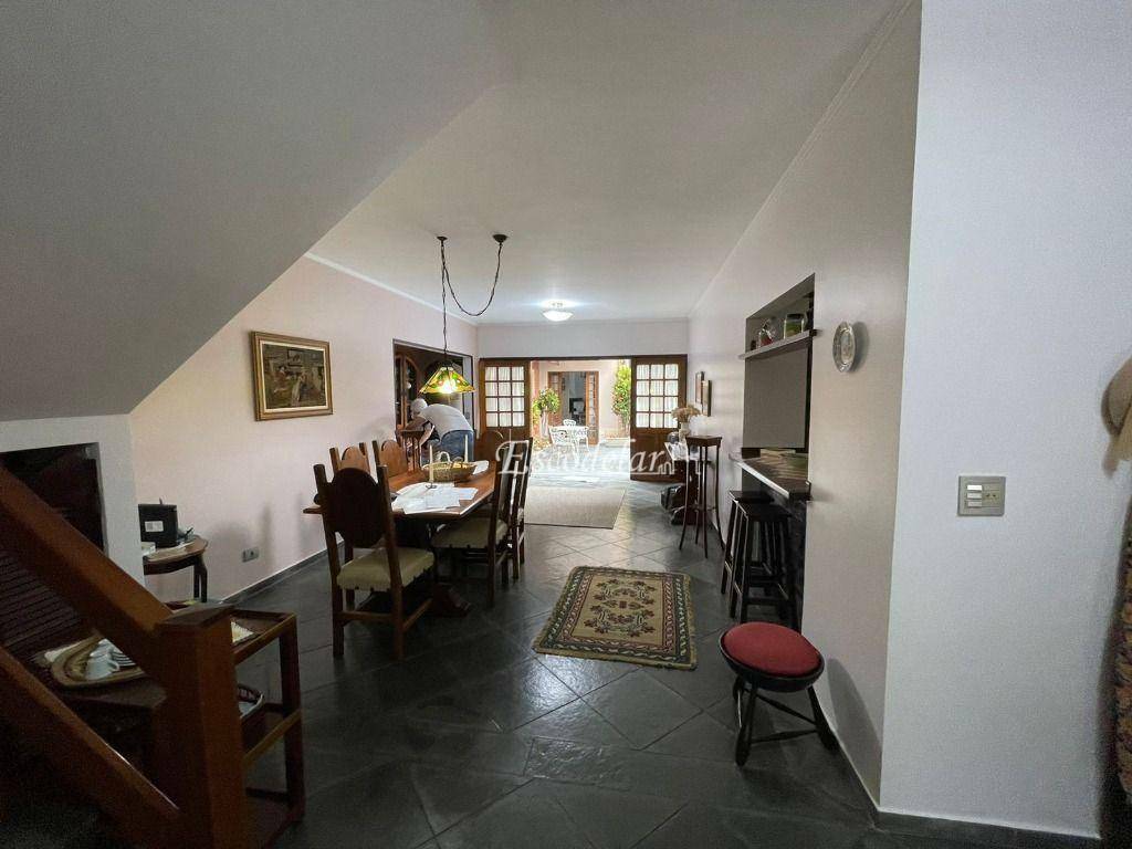 Casa à venda com 4 quartos, 223m² - Foto 14