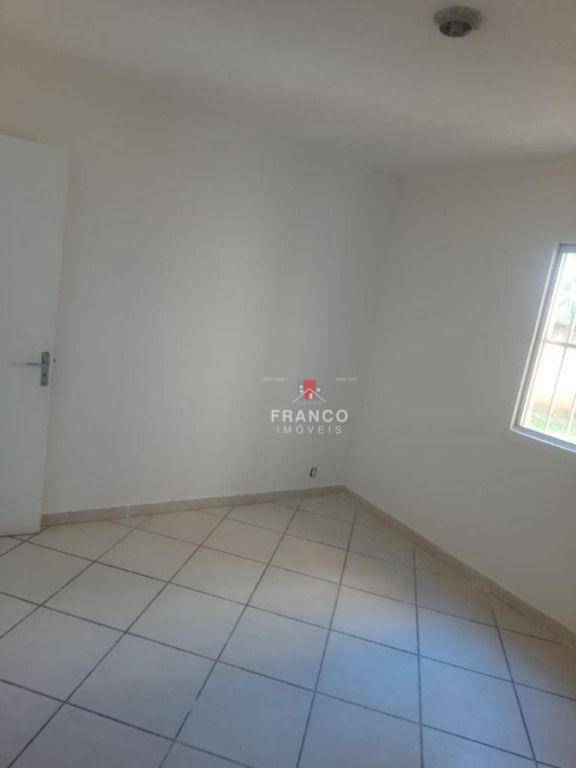 Apartamento à venda com 2 quartos, 62m² - Foto 3