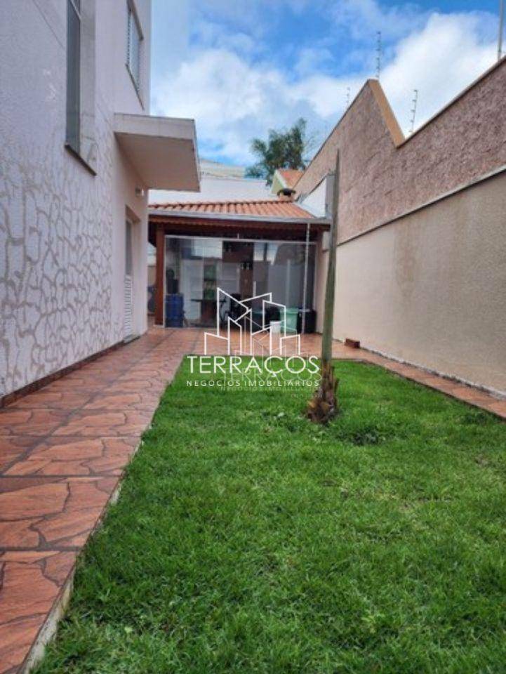 Casa à venda com 3 quartos, 220m² - Foto 19