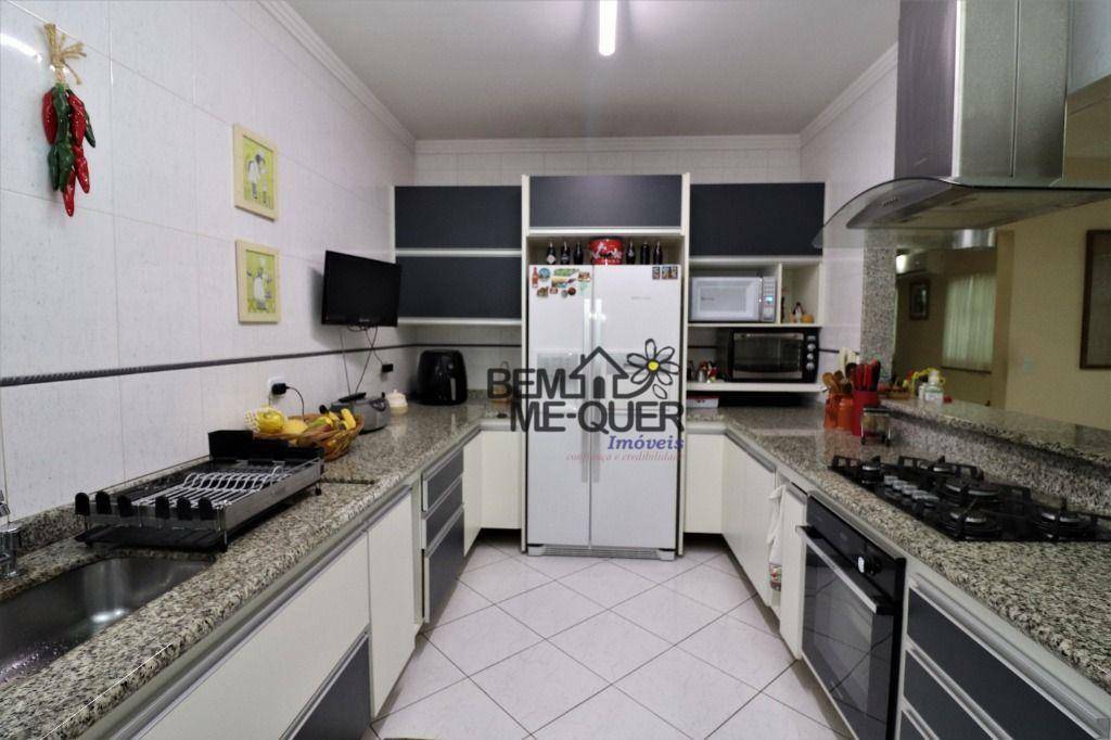 Sobrado à venda com 4 quartos, 155m² - Foto 2