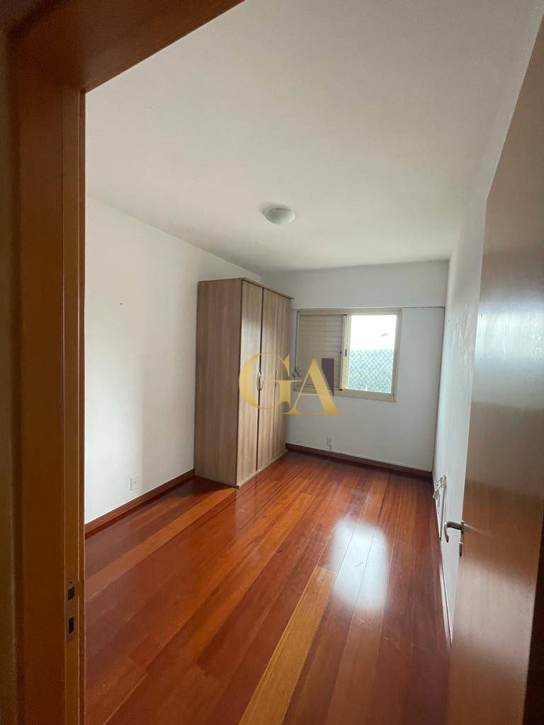 Apartamento à venda com 3 quartos, 84m² - Foto 10