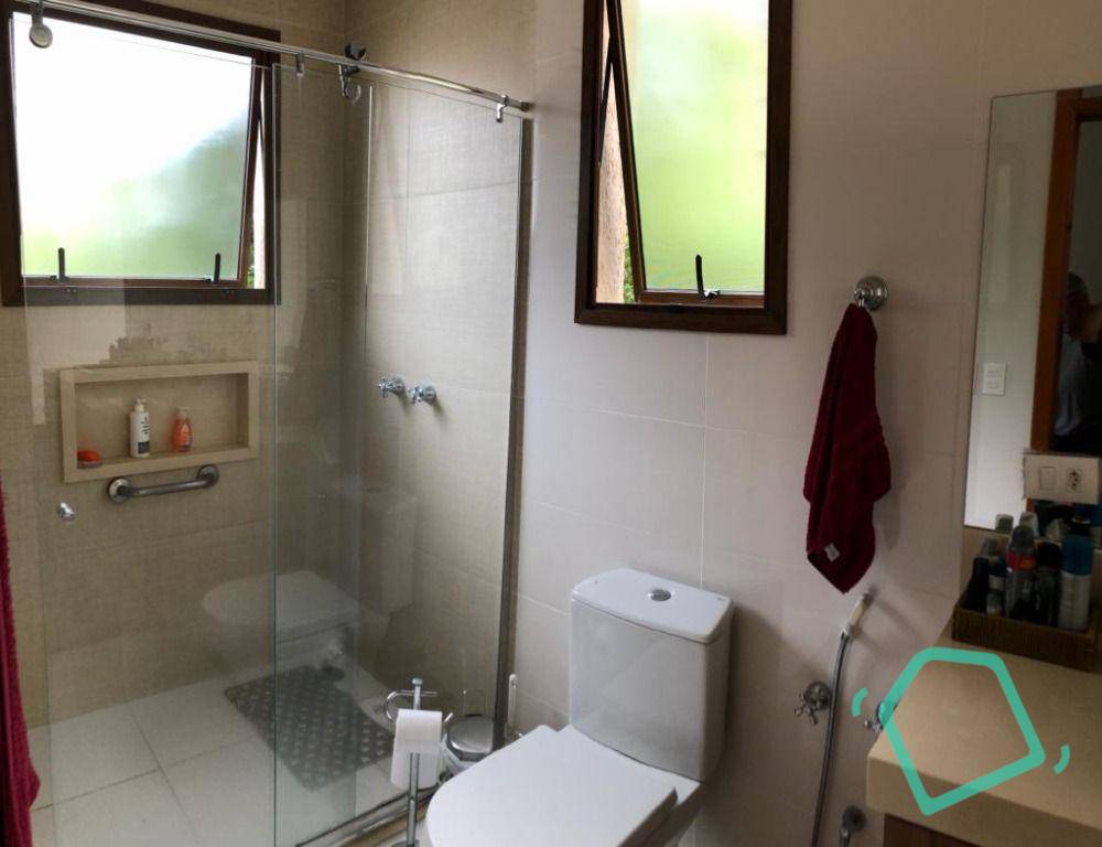 Casa de Condomínio à venda com 3 quartos, 225m² - Foto 42