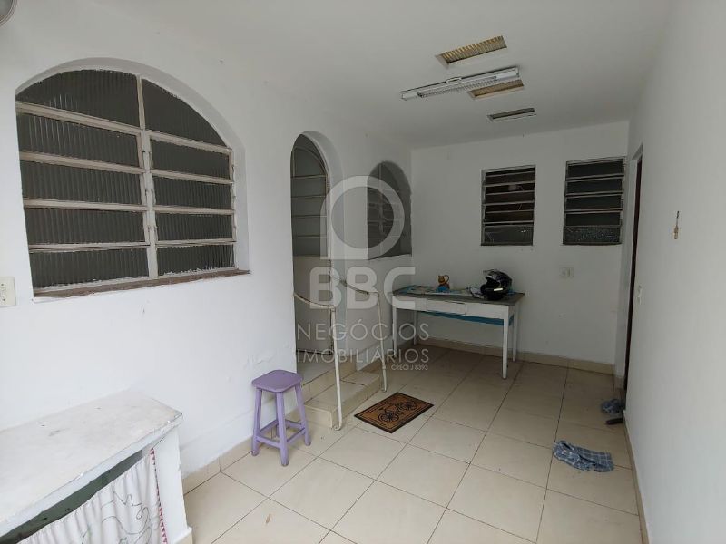 Casa à venda com 1 quarto, 147m² - Foto 18