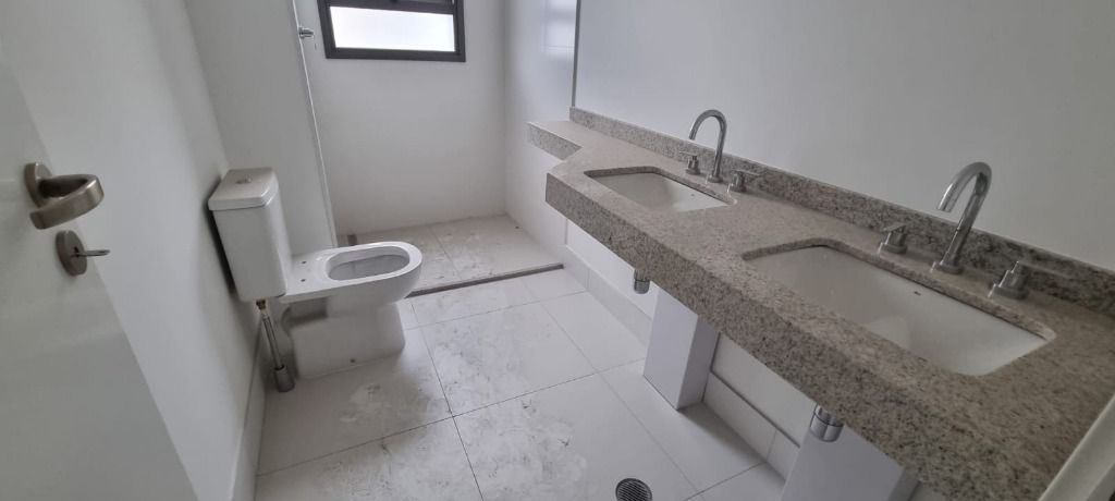 Apartamento à venda com 3 quartos, 157m² - Foto 17