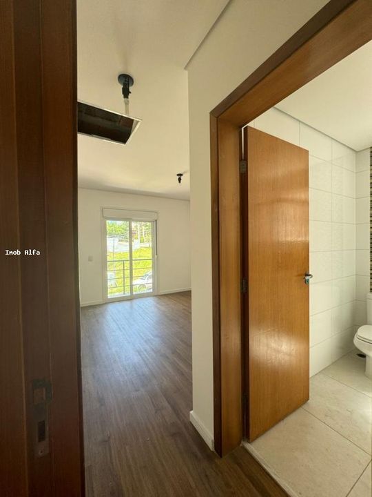 Casa de Condomínio à venda com 3 quartos, 300m² - Foto 44