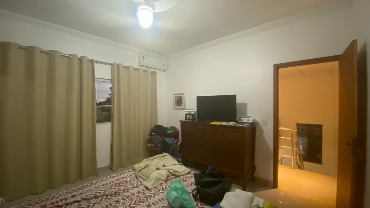 Casa de Condomínio à venda com 4 quartos, 268m² - Foto 31