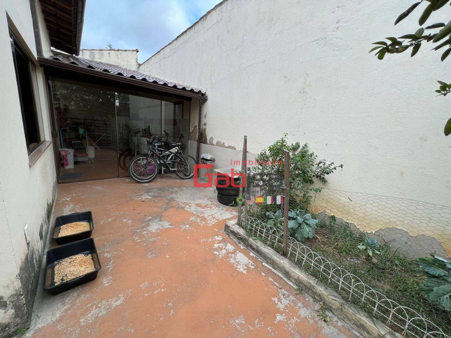 Casa de Condomínio à venda com 2 quartos, 200m² - Foto 3