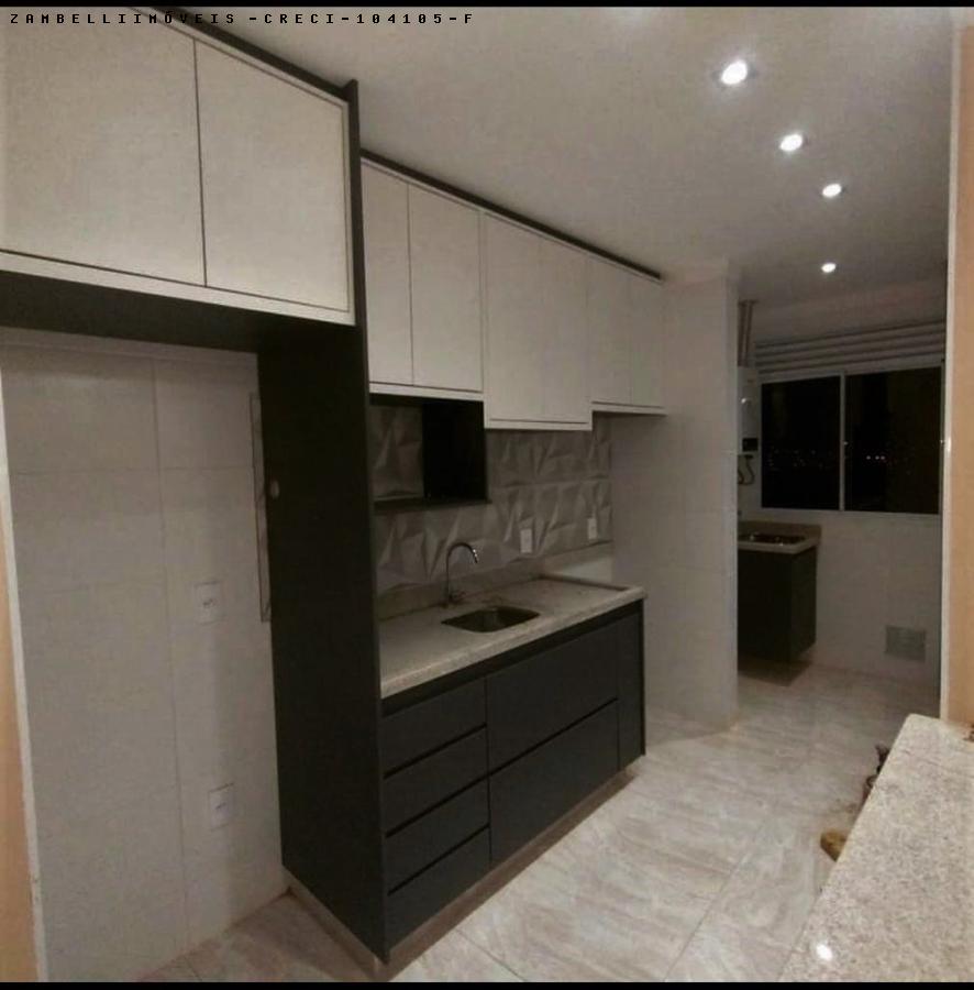 Apartamento à venda com 3 quartos, 81m² - Foto 13