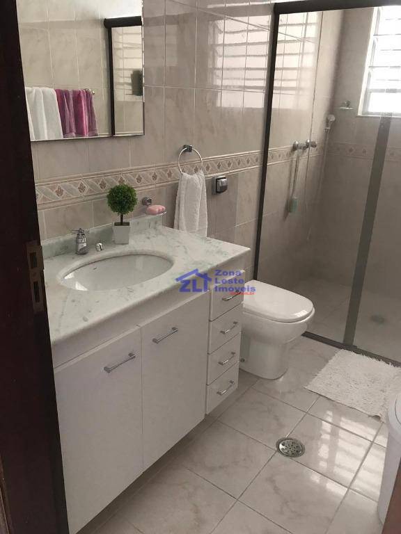 Sobrado à venda com 3 quartos, 180m² - Foto 10