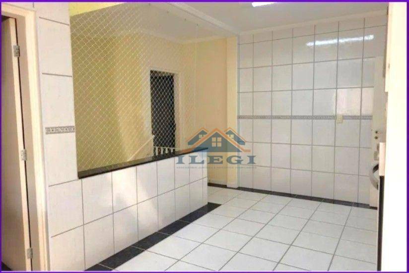 Casa de Condomínio para alugar com 4 quartos, 239m² - Foto 9