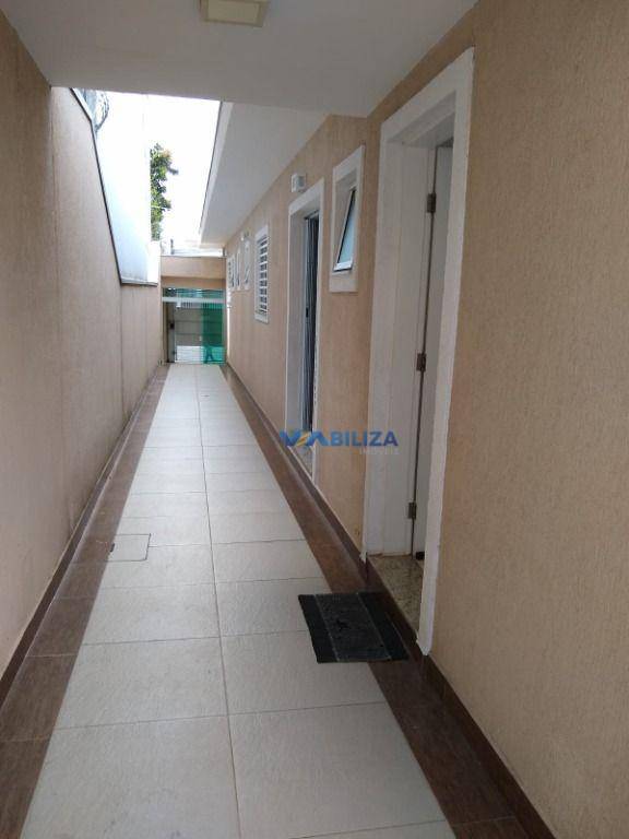 Casa à venda com 3 quartos, 226m² - Foto 12