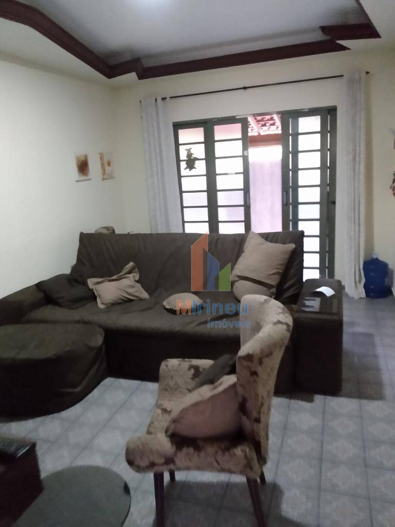 Casa à venda com 3 quartos, 130m² - Foto 10