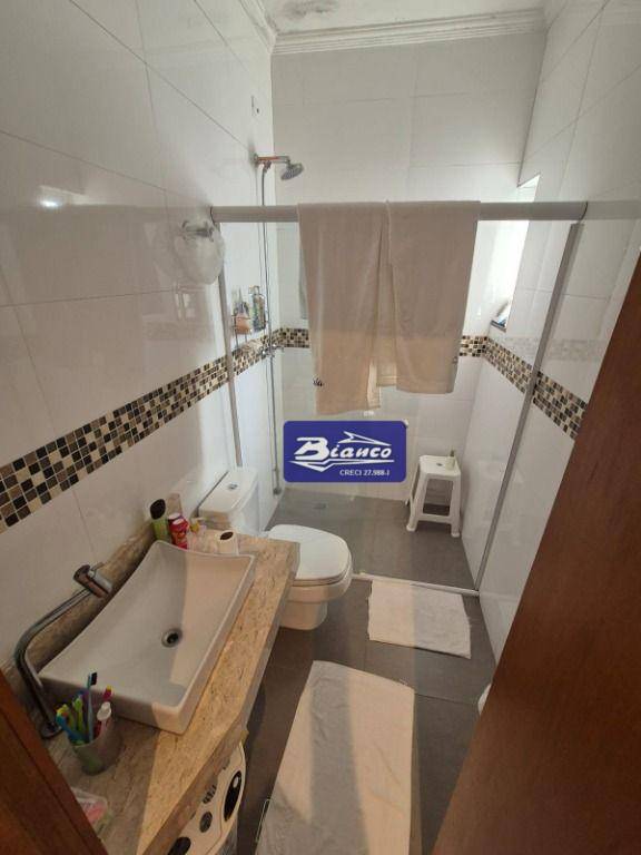 Sobrado à venda com 3 quartos, 200m² - Foto 12
