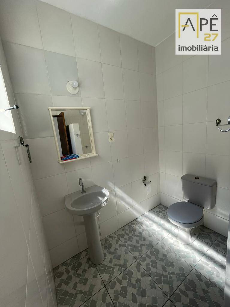 Apartamento para alugar com 2 quartos, 70m² - Foto 14