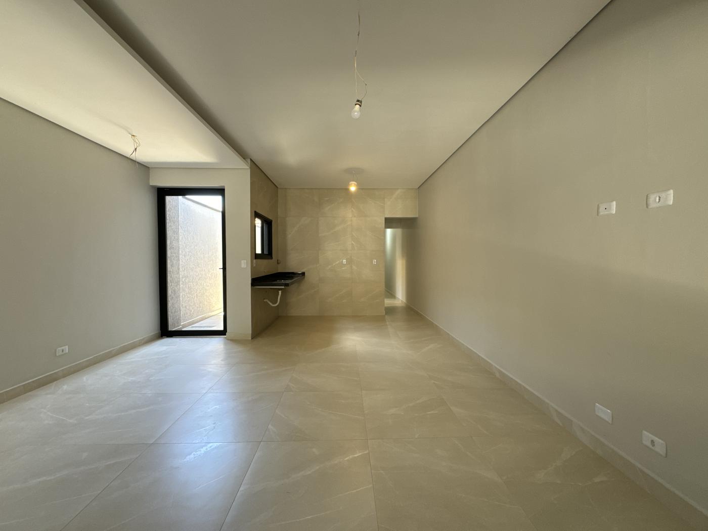 Casa à venda com 2 quartos, 80m² - Foto 5