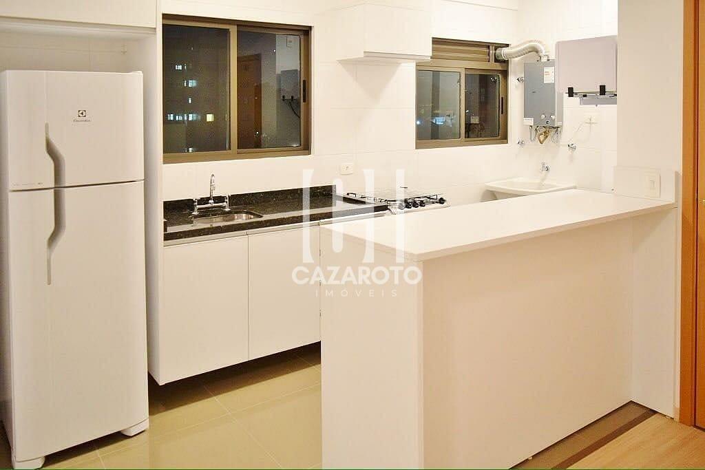 Apartamento à venda com 2 quartos, 64m² - Foto 18