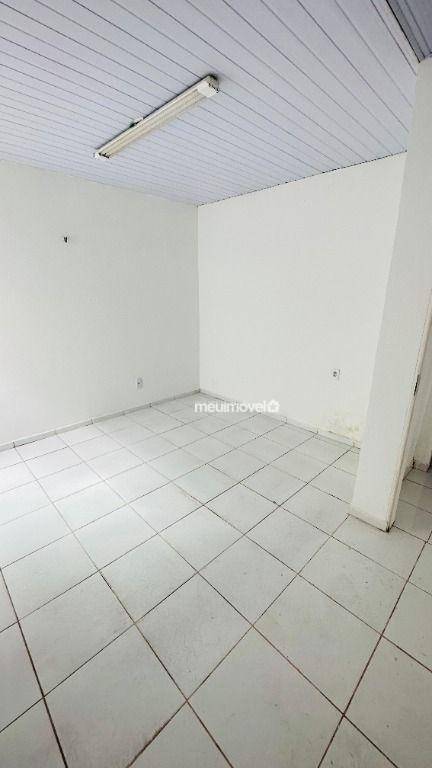 Casa à venda com 3 quartos, 96m² - Foto 15