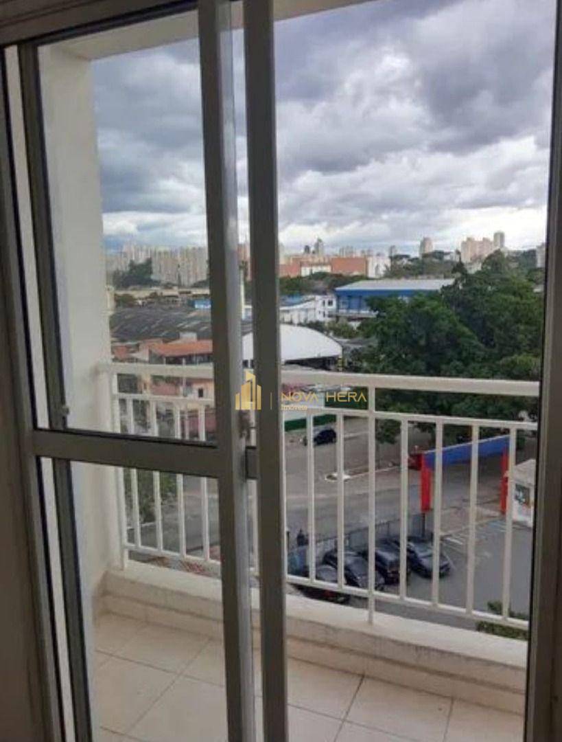 Apartamento à venda com 2 quartos, 61m² - Foto 3