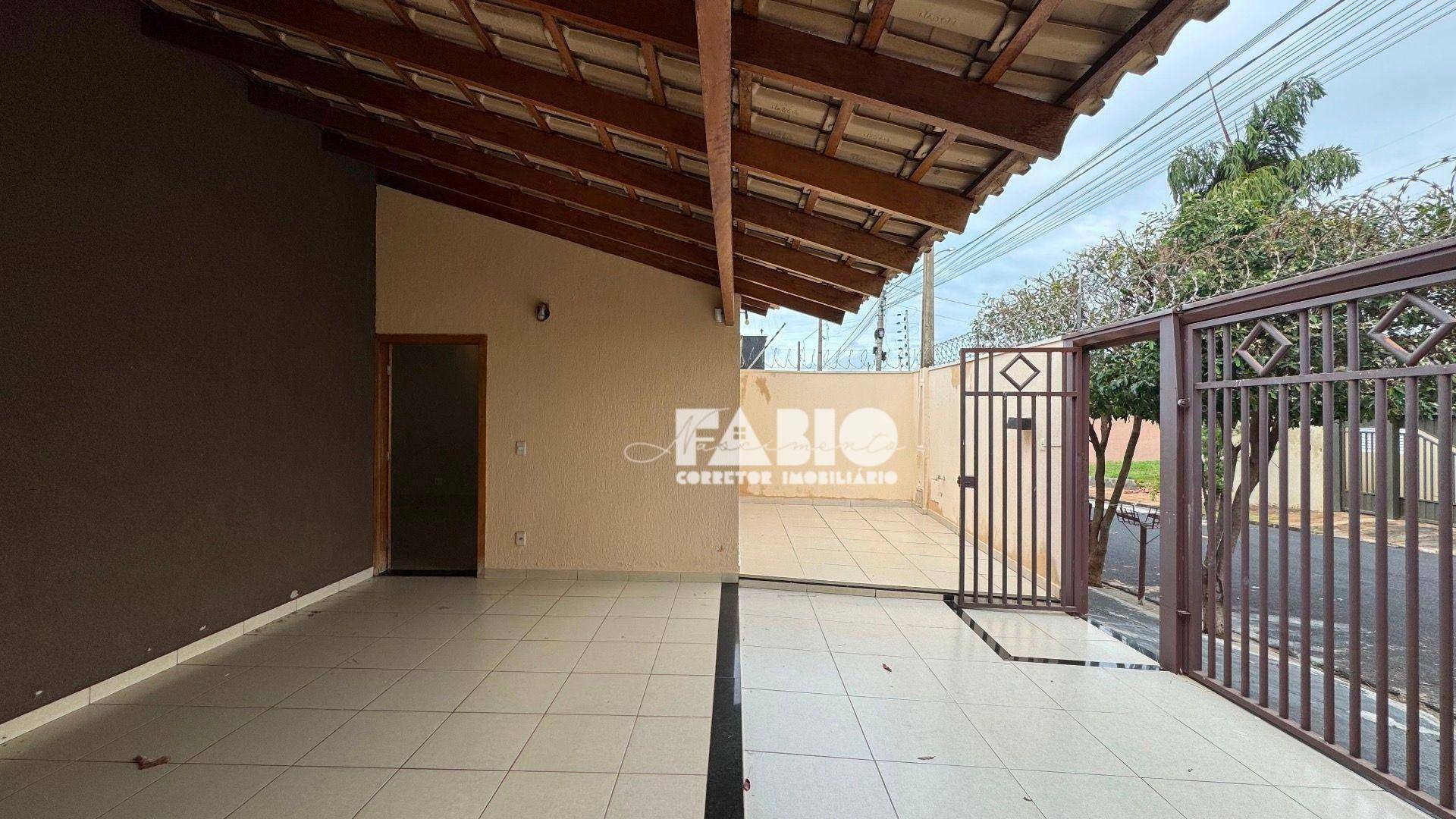 Casa à venda com 3 quartos, 166m² - Foto 3