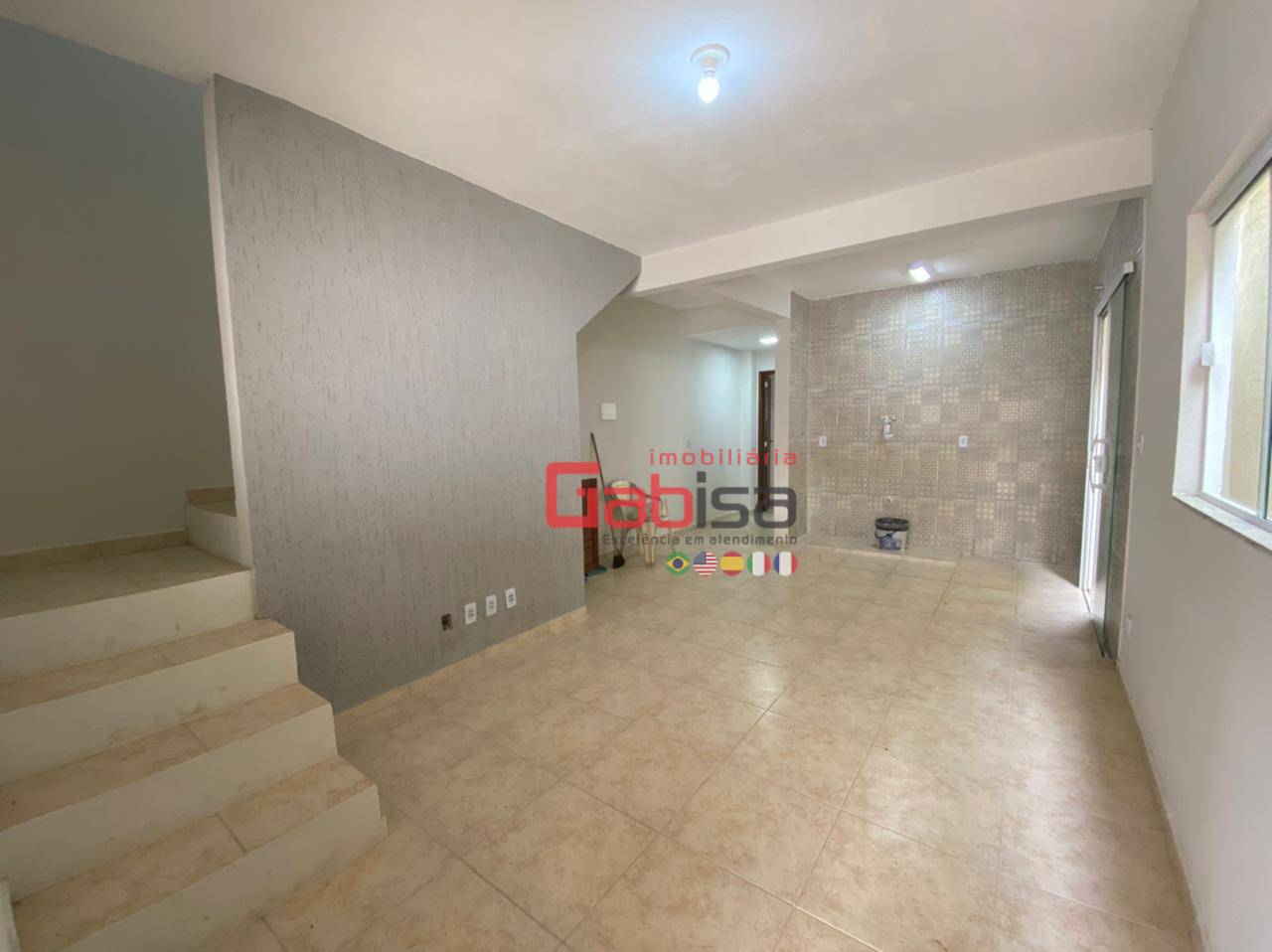 Casa à venda com 3 quartos, 125m² - Foto 4