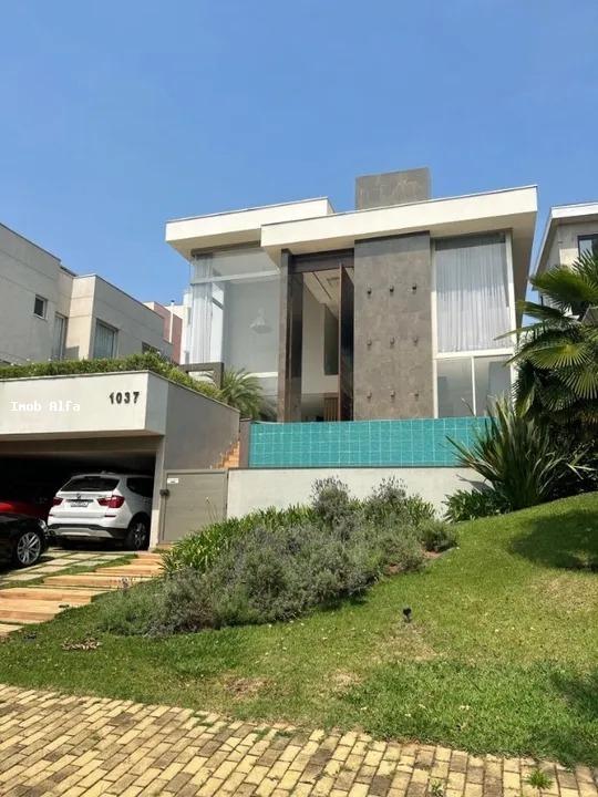 Casa de Condomínio à venda com 4 quartos, 390m² - Foto 2