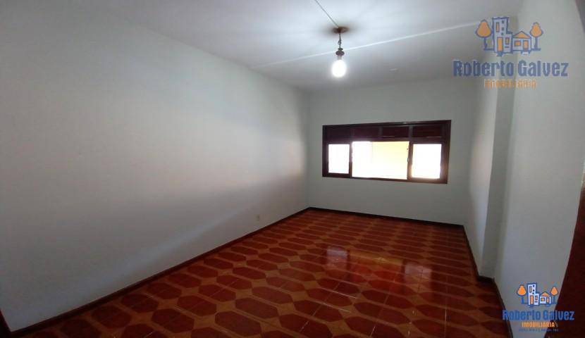 Casa à venda com 3 quartos, 108m² - Foto 12