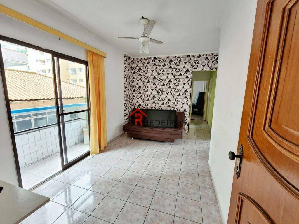 Apartamento à venda com 2 quartos, 70m² - Foto 2