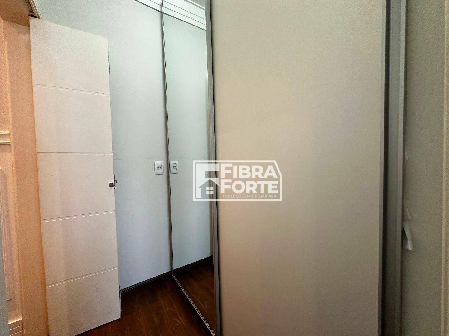 Casa de Condomínio à venda com 4 quartos, 258m² - Foto 31