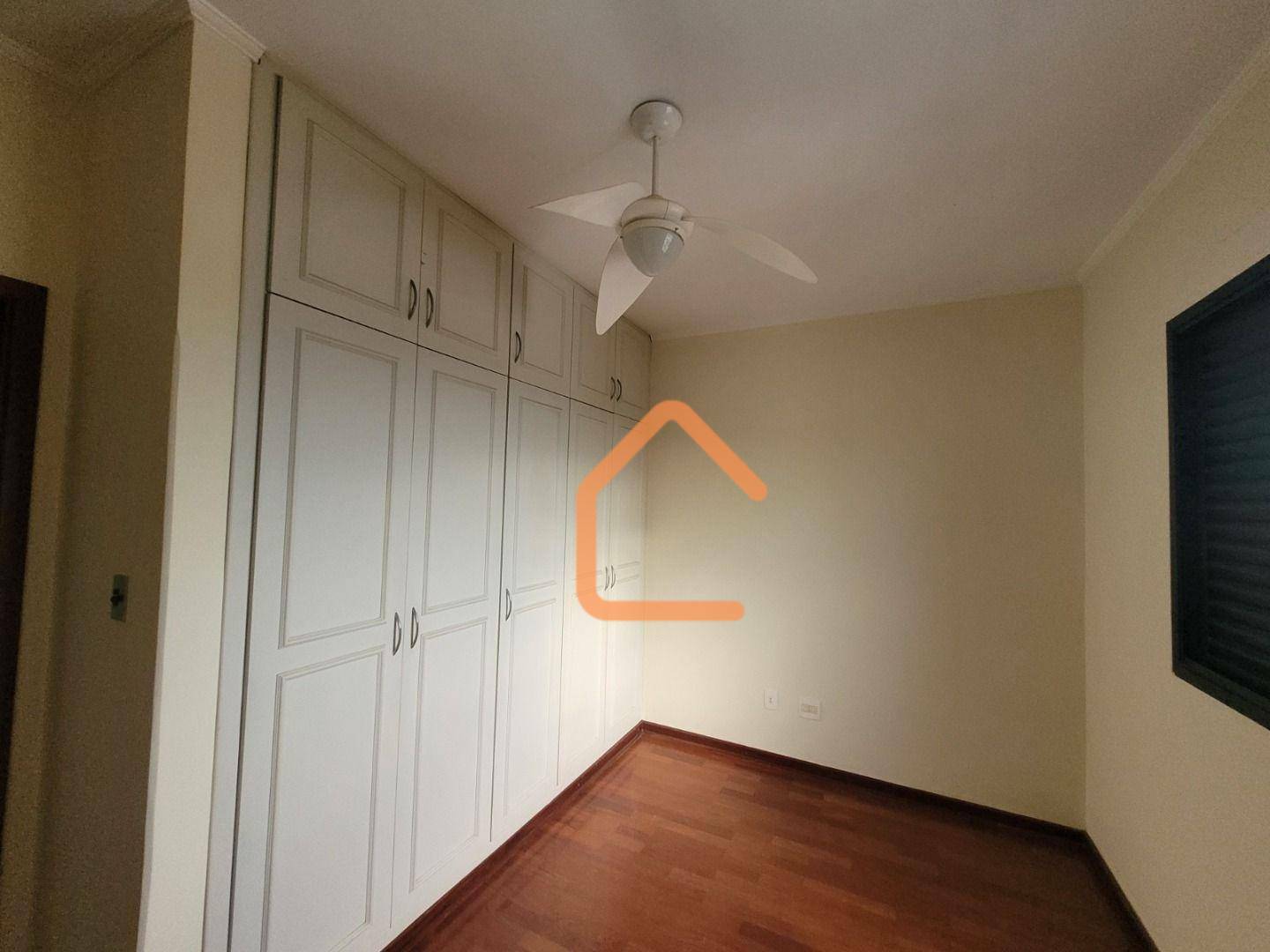 Apartamento à venda com 3 quartos, 139m² - Foto 17