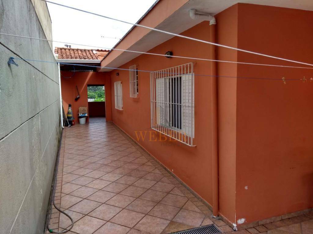 Casa à venda com 3 quartos, 300m² - Foto 36