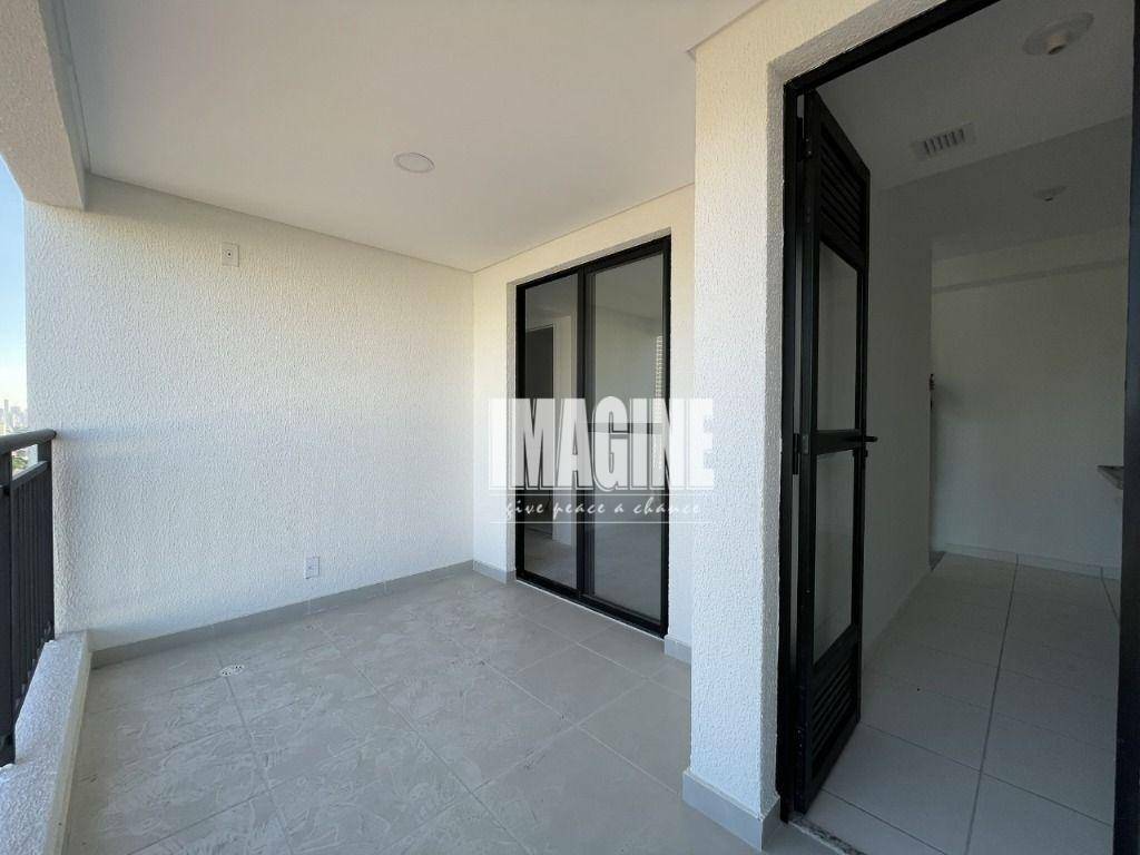 Apartamento à venda com 2 quartos, 44m² - Foto 8