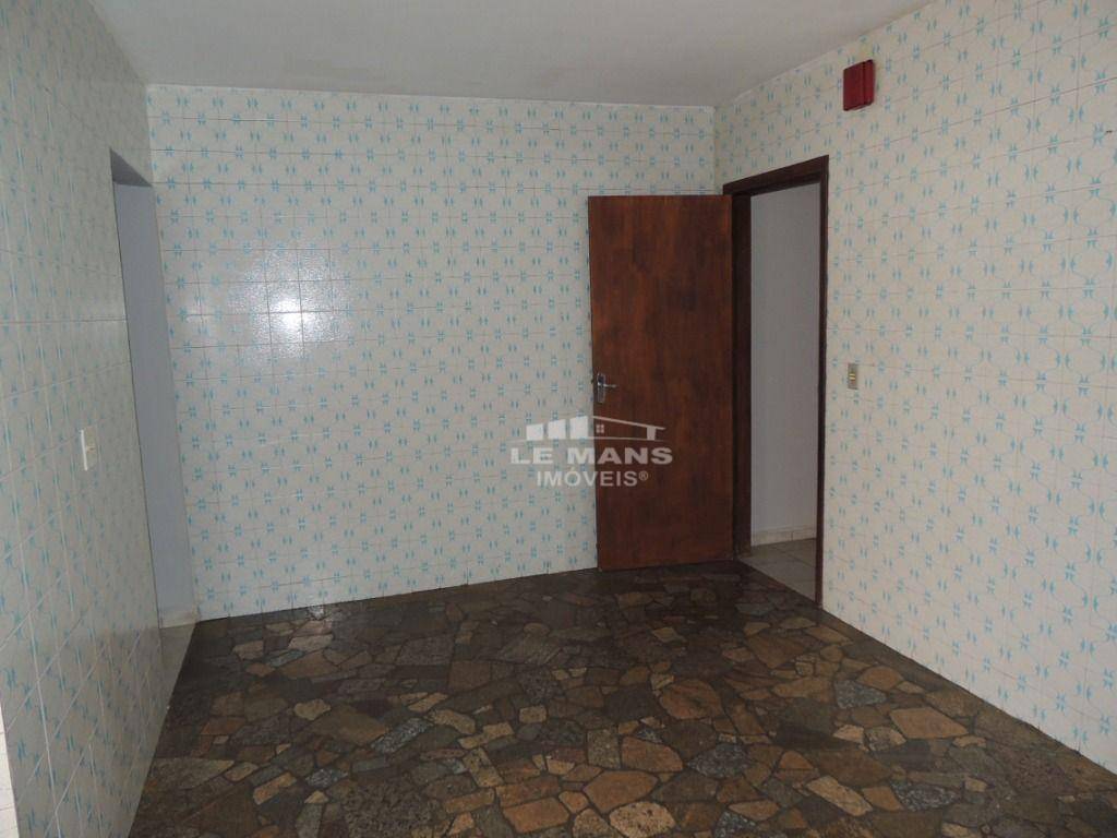 Casa à venda com 2 quartos, 86m² - Foto 5