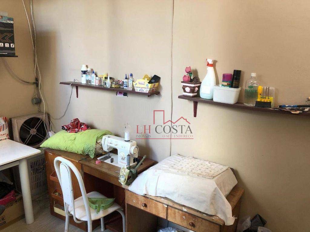Casa de Condomínio à venda com 5 quartos, 274m² - Foto 26