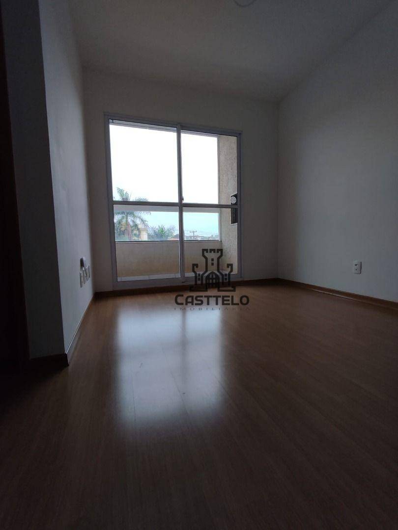 Apartamento à venda com 2 quartos, 46m² - Foto 3